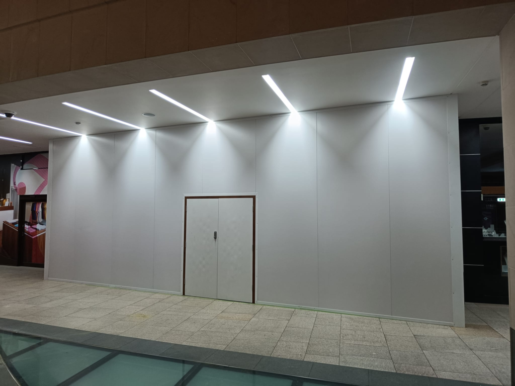 bloqhoardings fire rated hoarding.webp